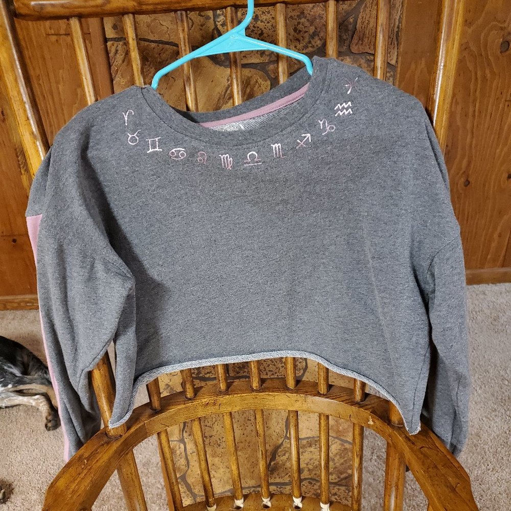 Cropped Long Sleeve